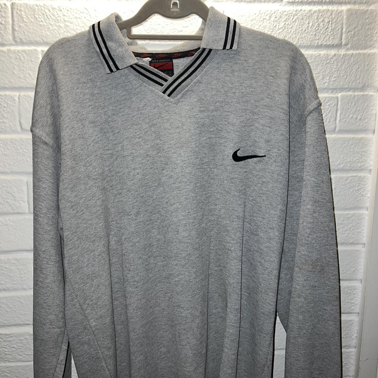 item listed by hennesseyoutlet