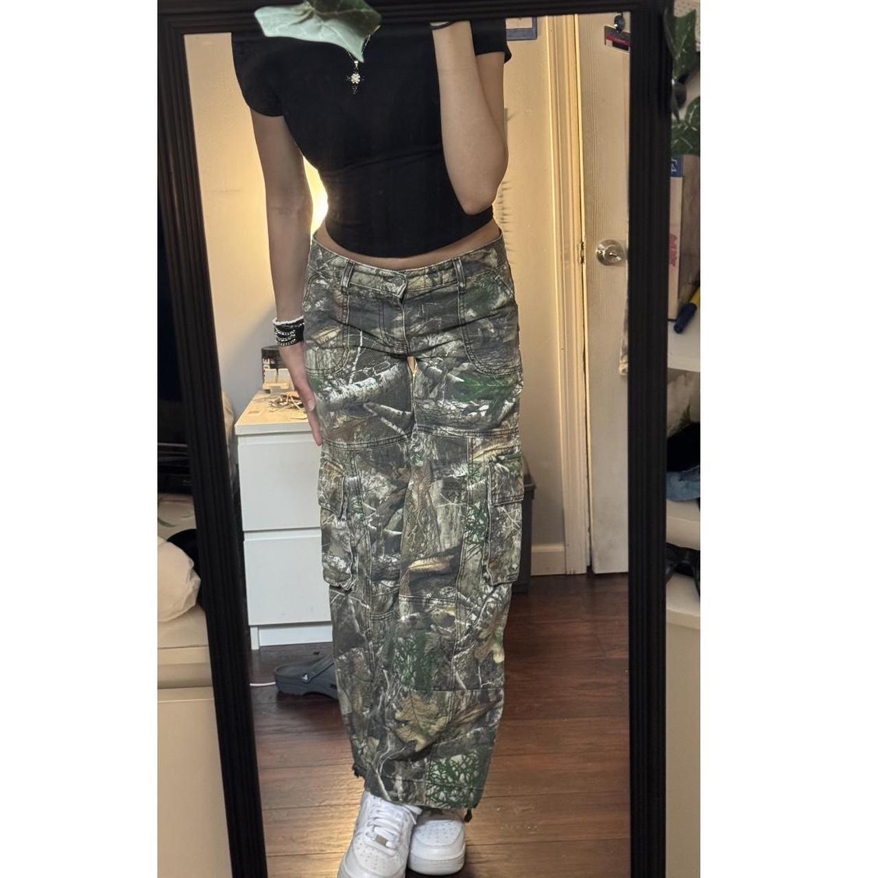 Revice Camo cargos Got the wrong size :( Size... - Depop