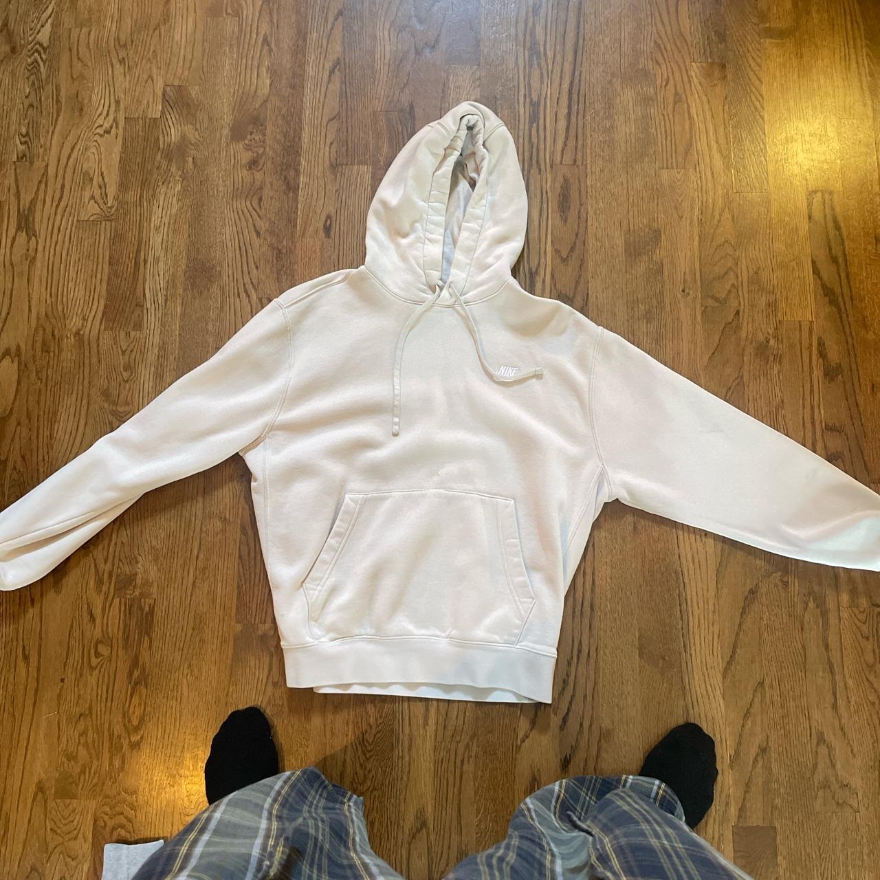 Cream white nike discount hoodie