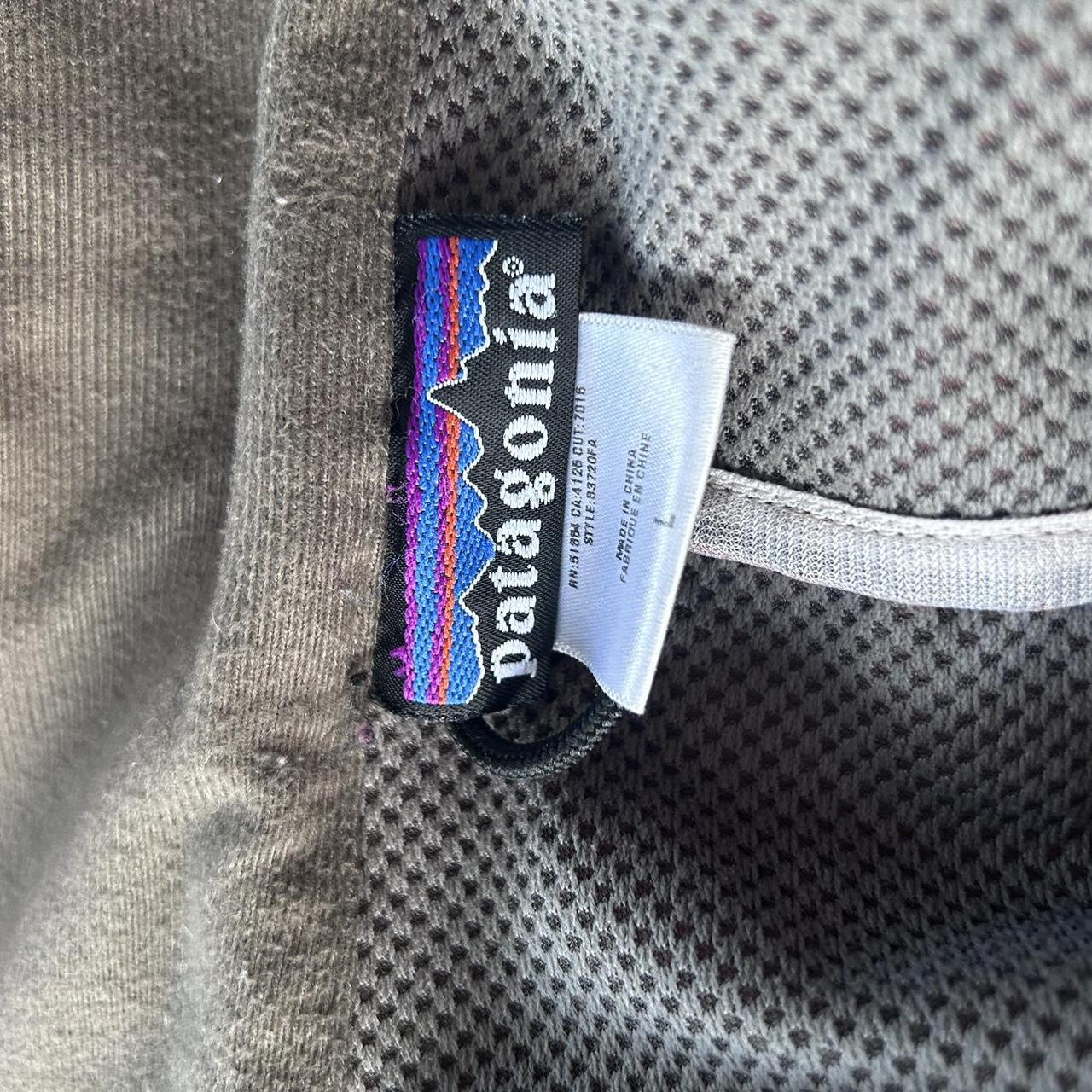 Patagonia turtle neck Has a small hole on the... - Depop