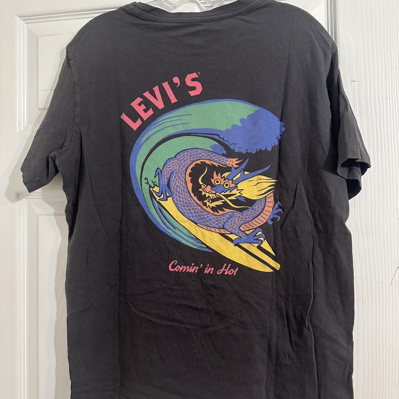Levi's Dragon Surf Comin in Hot T-Shirt Depop