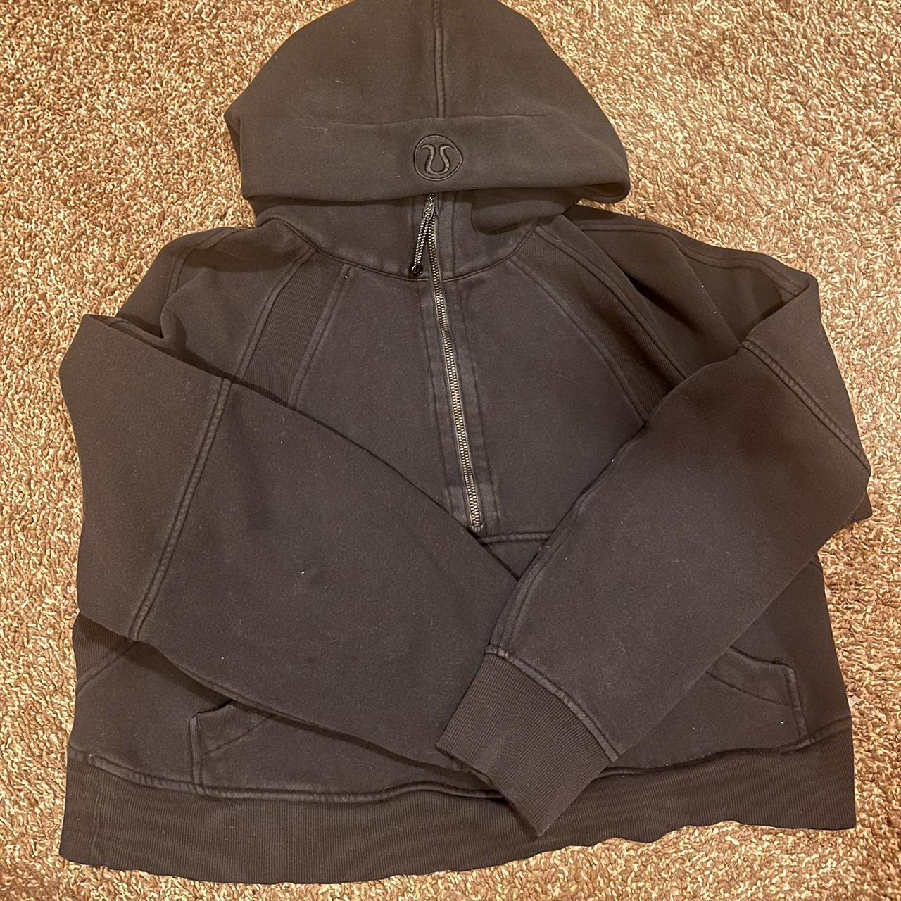 Black Lululemon Scuba Dupe Size Medium - Depop