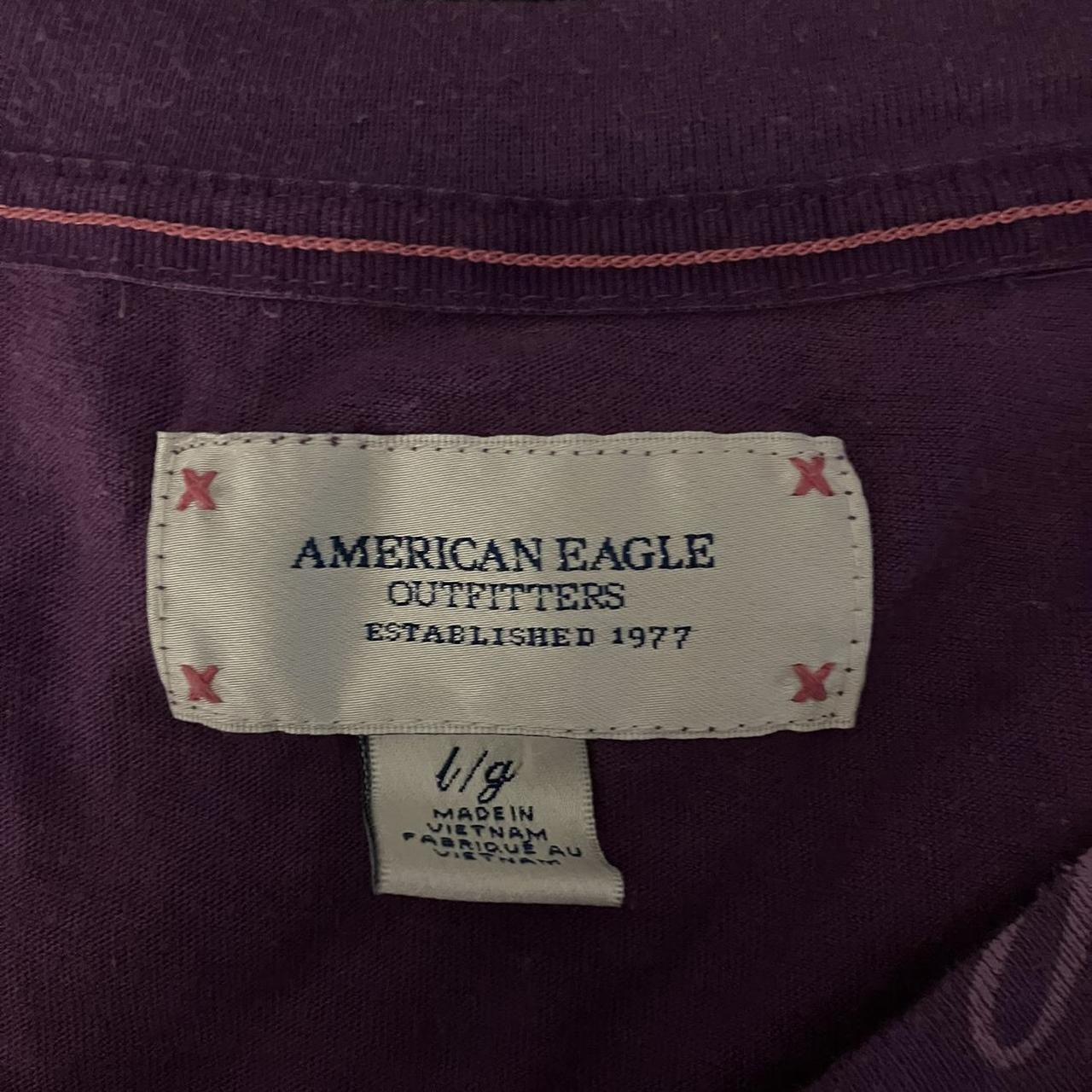 Genuine Y2k/2000s American Eagle tee