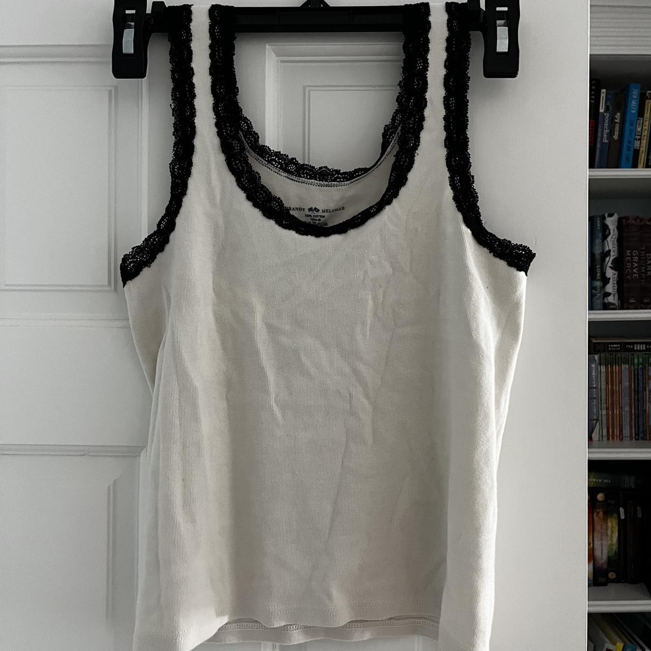 item listed by lia_don