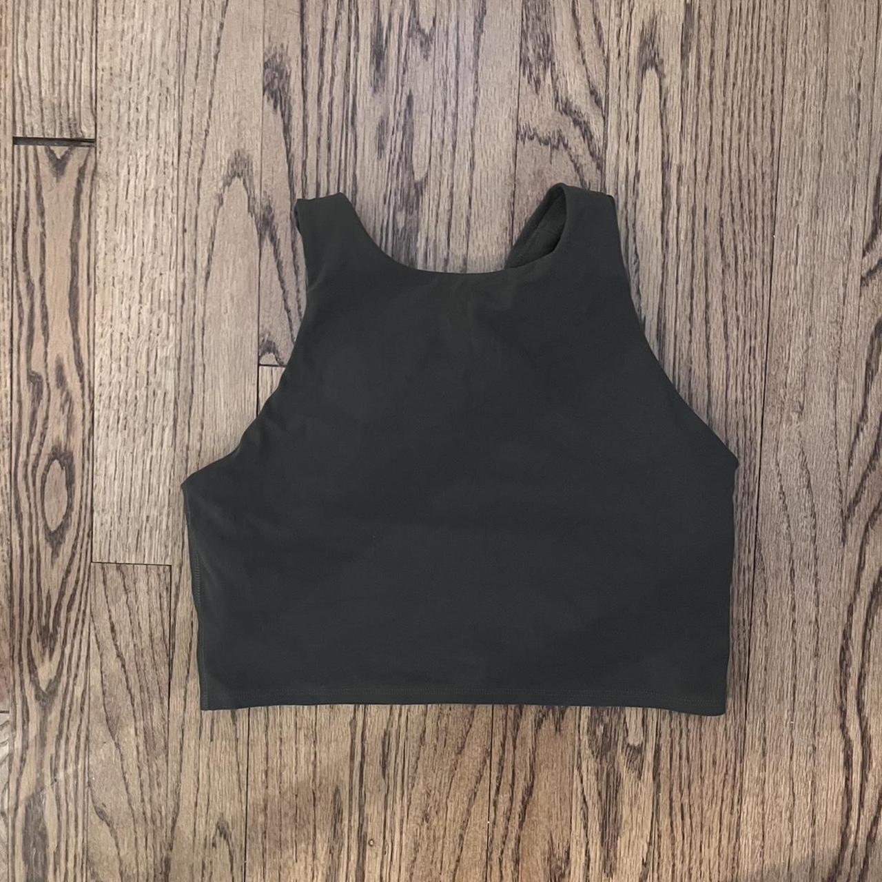 item listed by lia_don