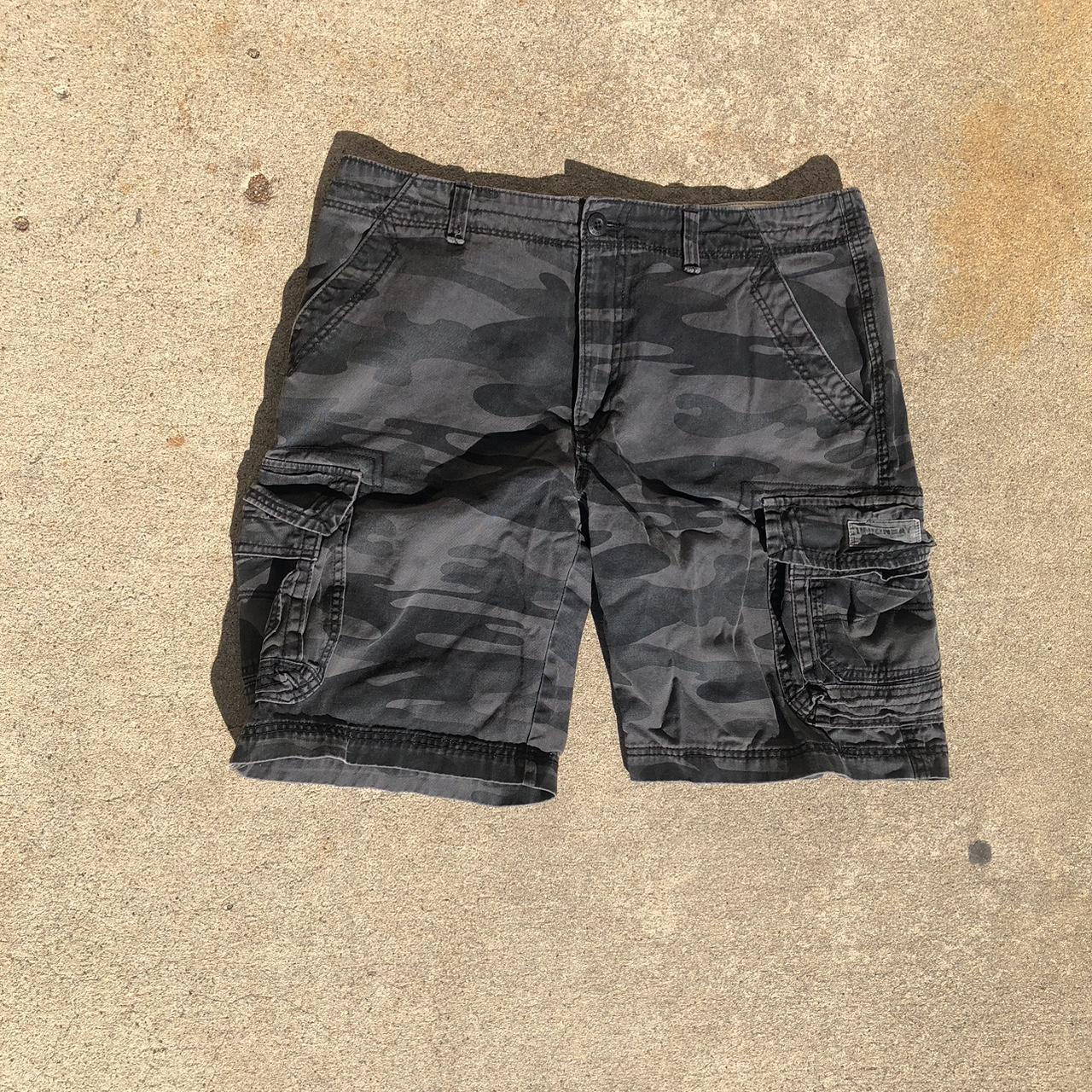 Union bay 36 cargo camo grey shorts ultimate dad... - Depop