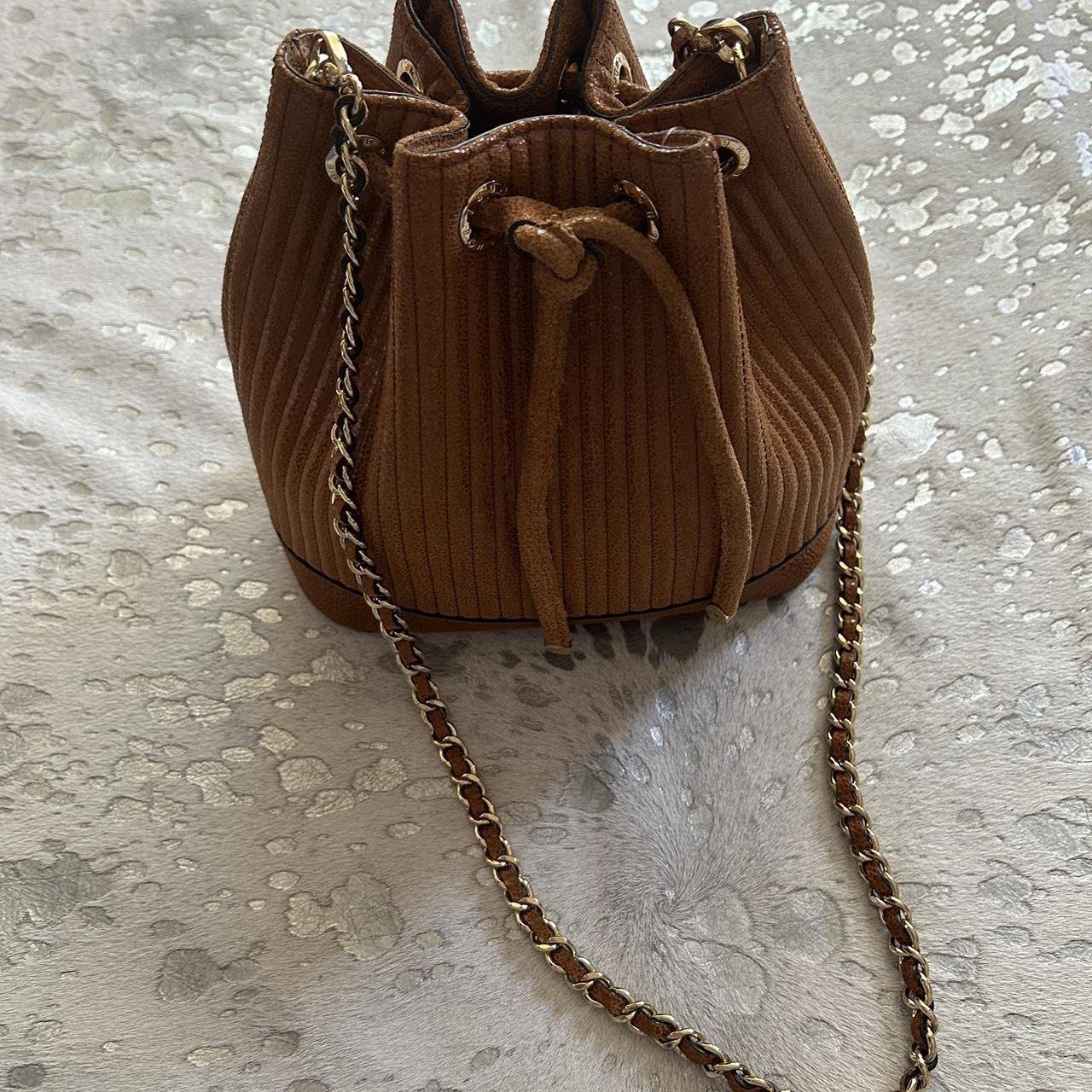 Henri bendel best sale bucket bag