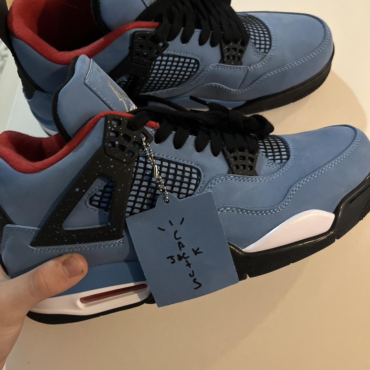 Travis scott clearance jordan 4 box