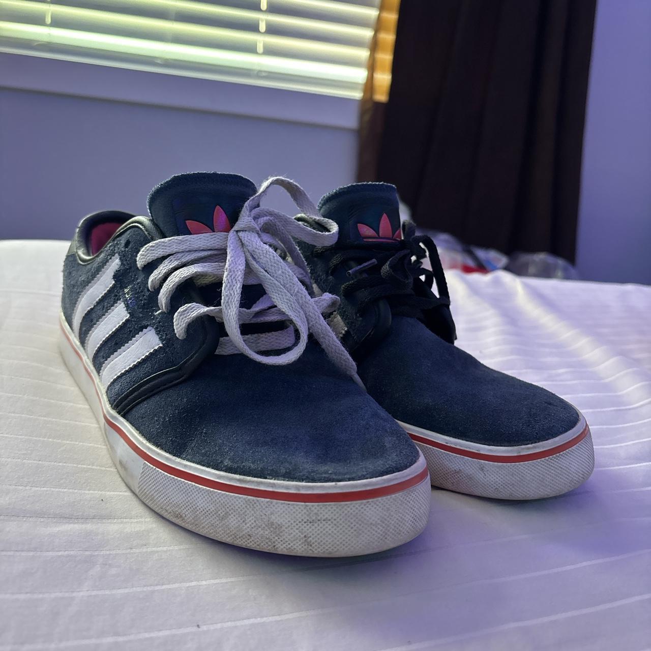 item listed by rukuzcloset