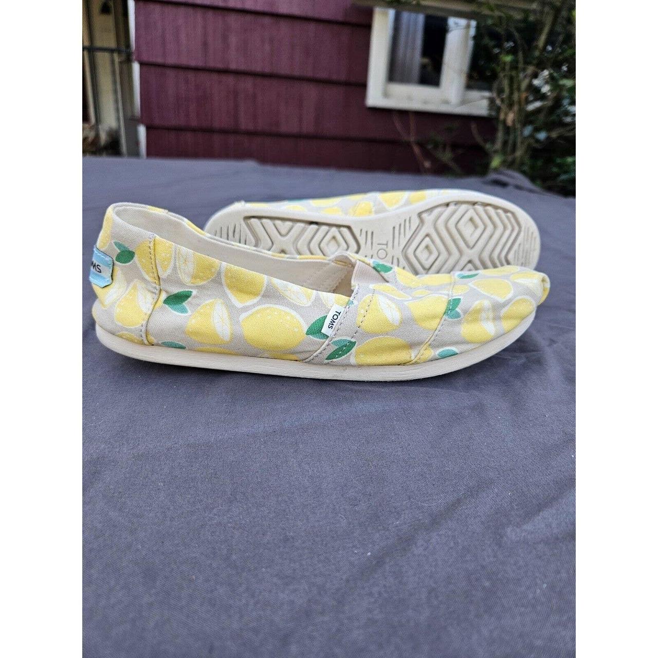 Toms lemon hot sale shoes