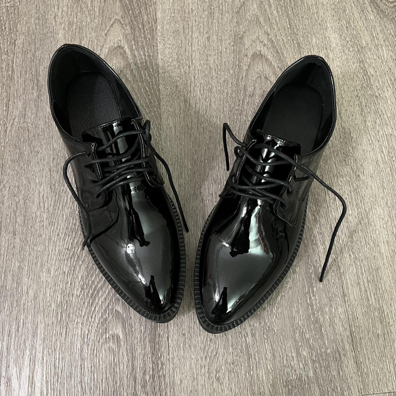 SHEIN Black Lace-Up Oxford Shoes for Women