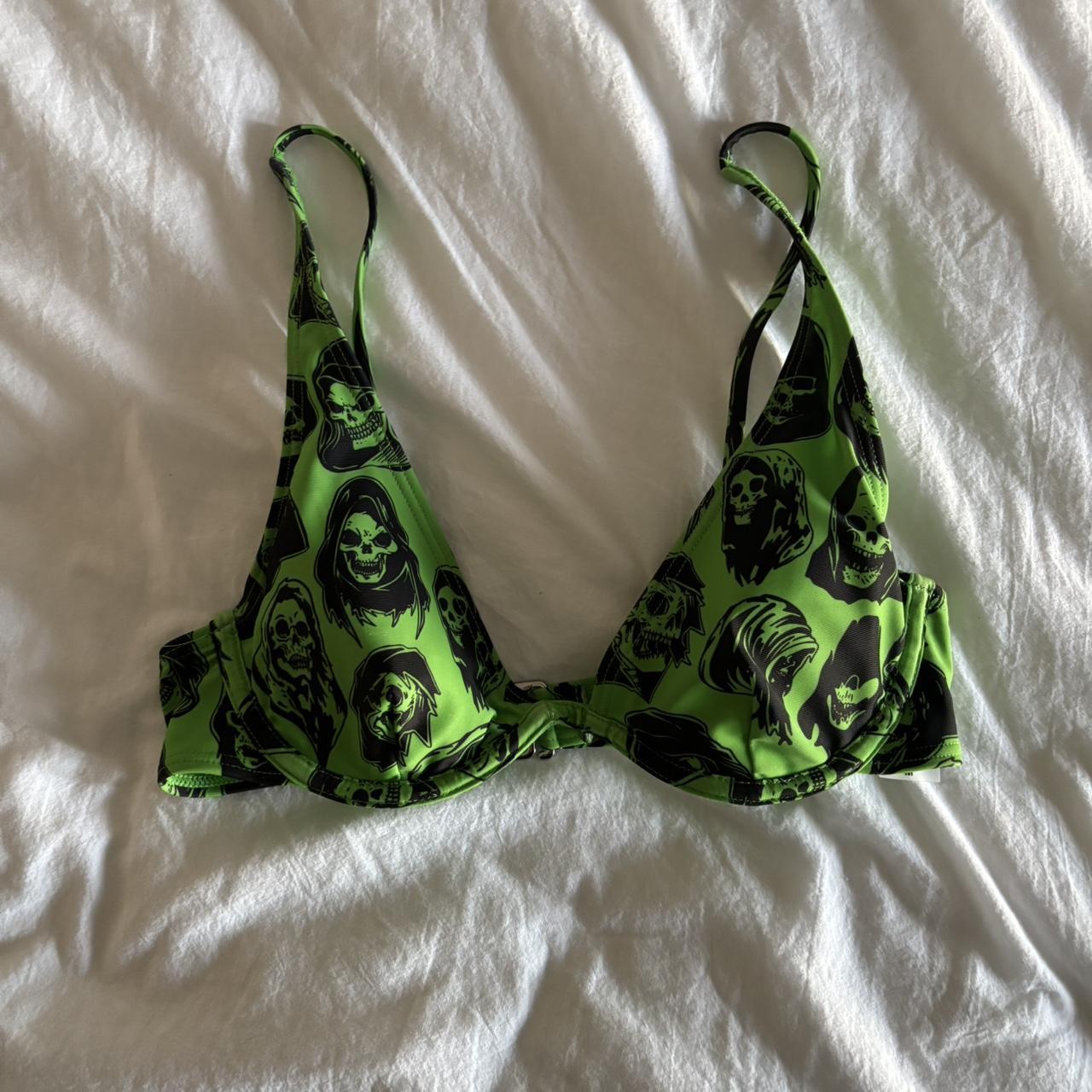 item listed by evaf1ava