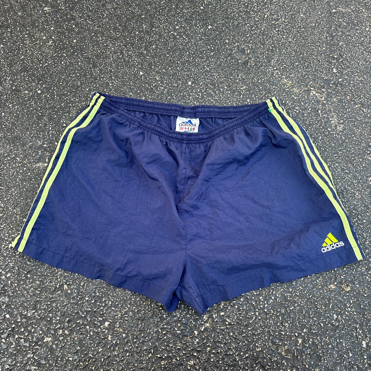 Adidas short shorts vintage online