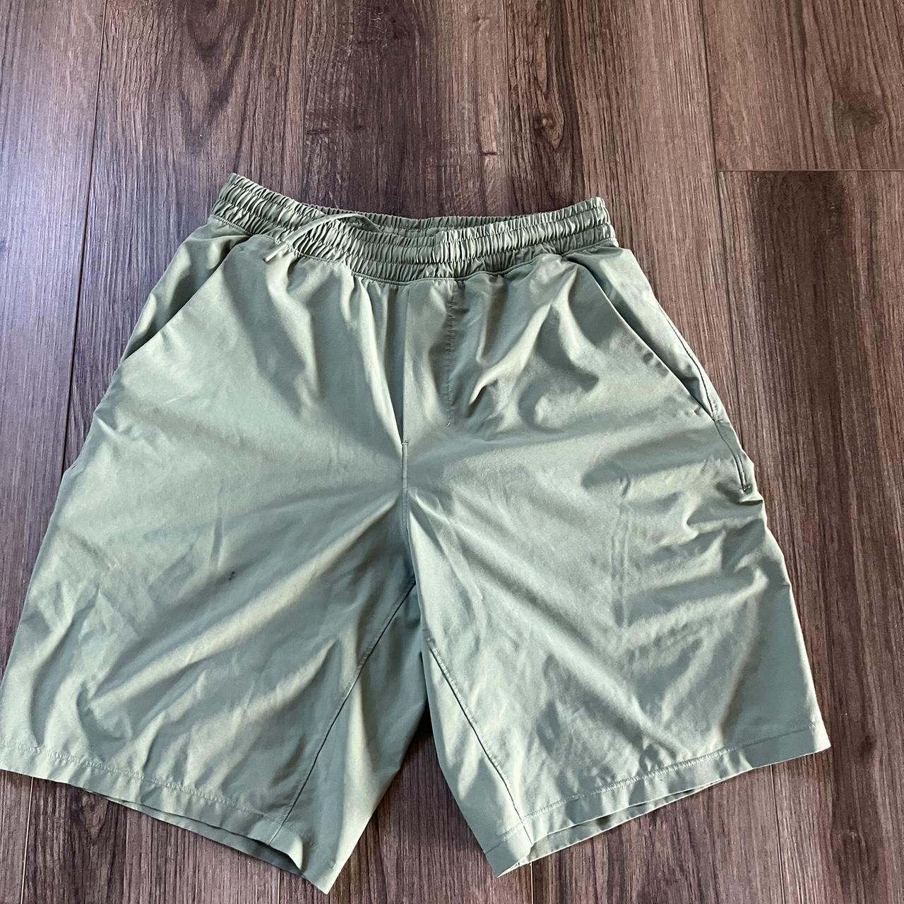 Mint LINED Lululemon Pacebreaker short, 7in inseam... - Depop