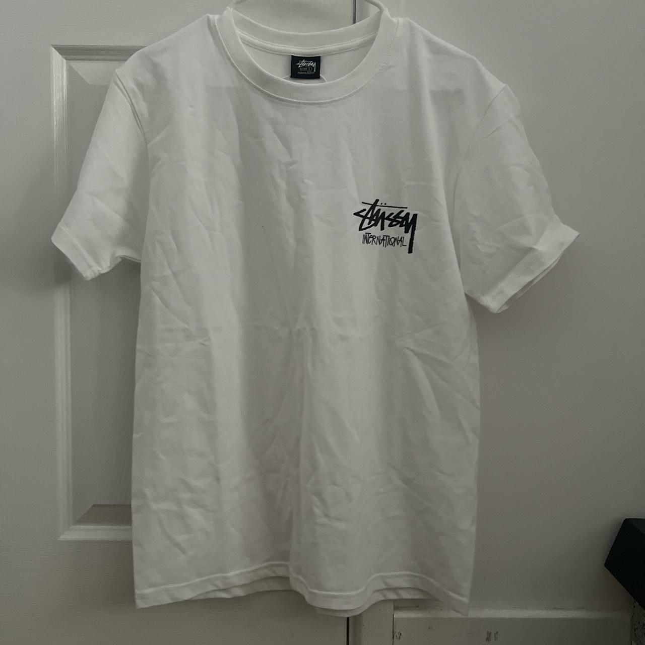 new small white stussy t-shirt. - Depop