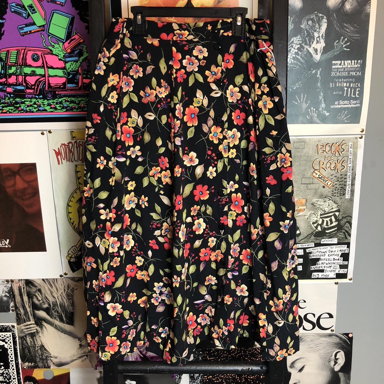 Sag Harbor Petite Vintage Long Floral Print Skirt Depop