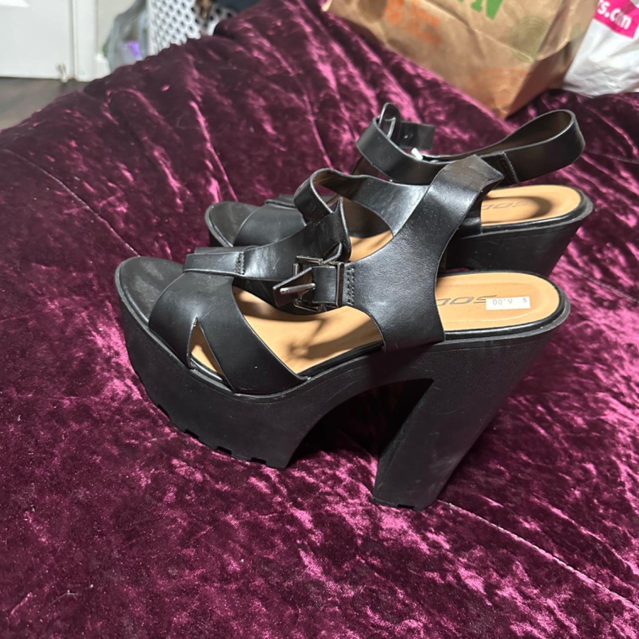 Used. Women’s size 9 black heels - Depop