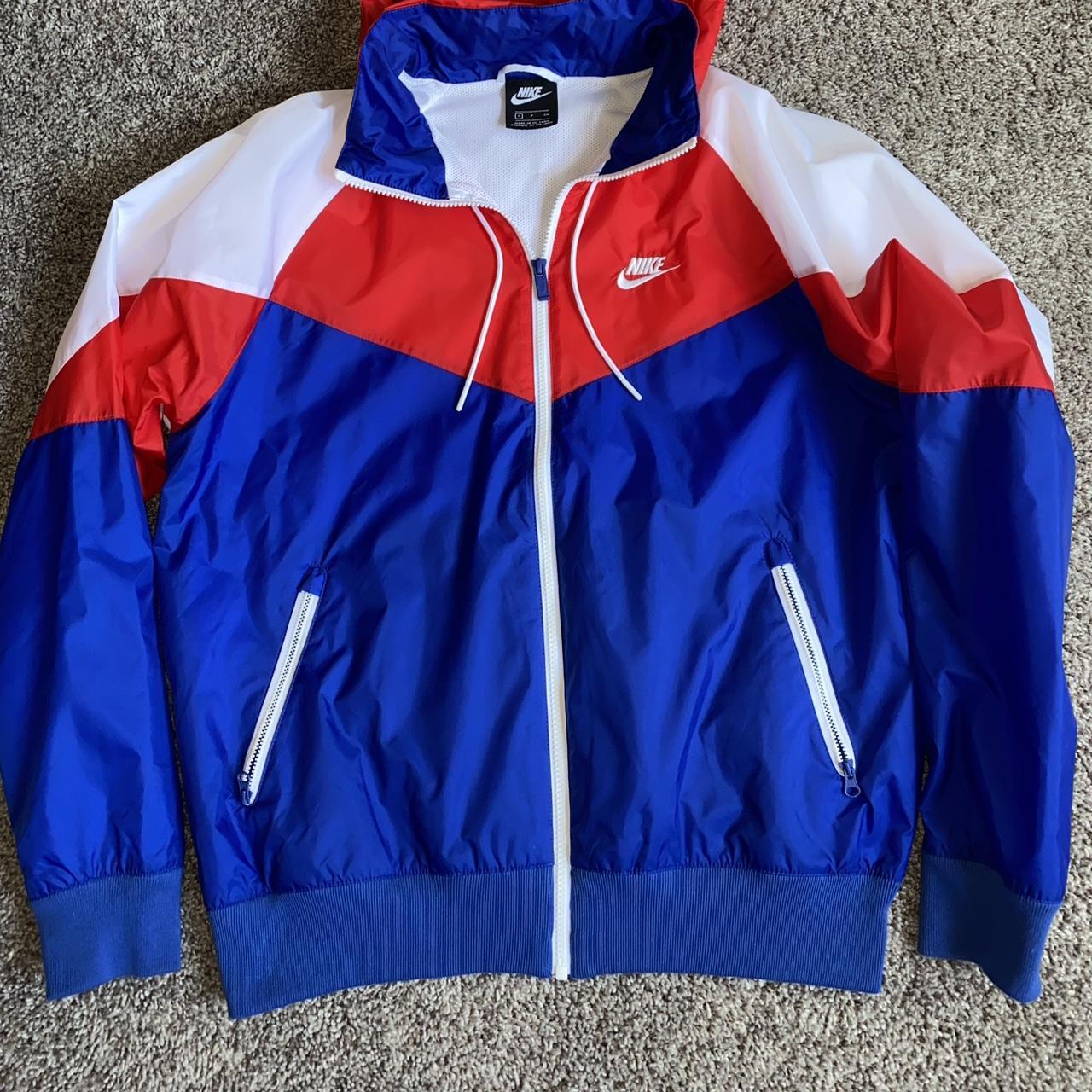 item listed by lucky_thrift333