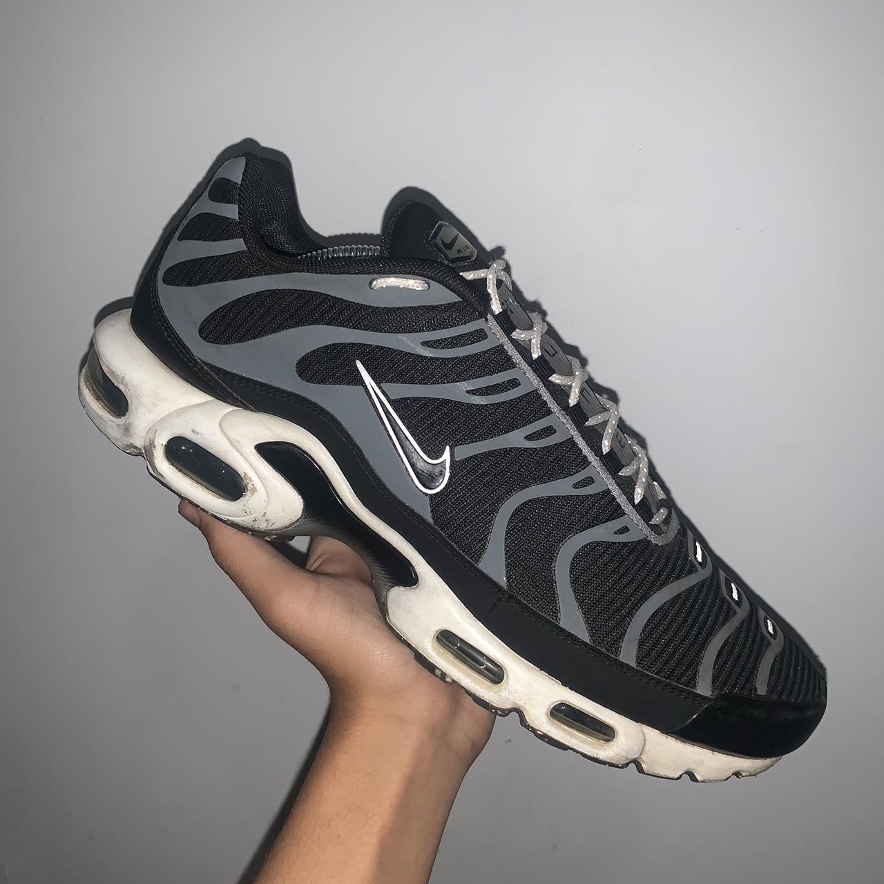 tns black and grey