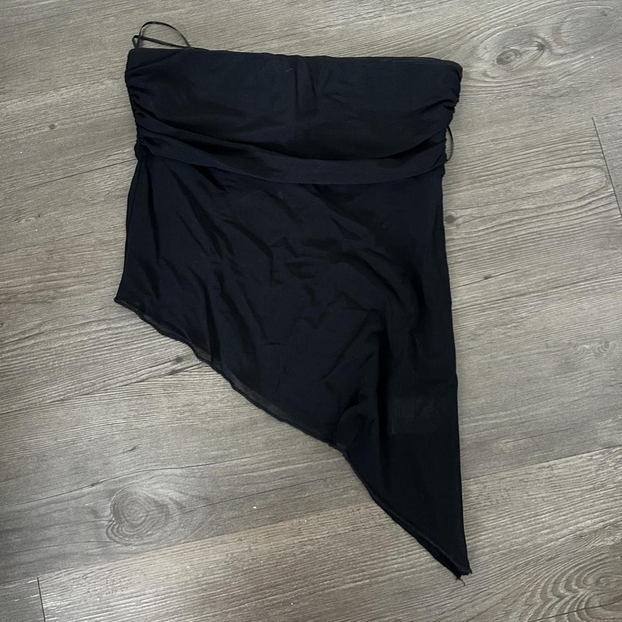 item listed by diyacantstopbuyingclothes1212