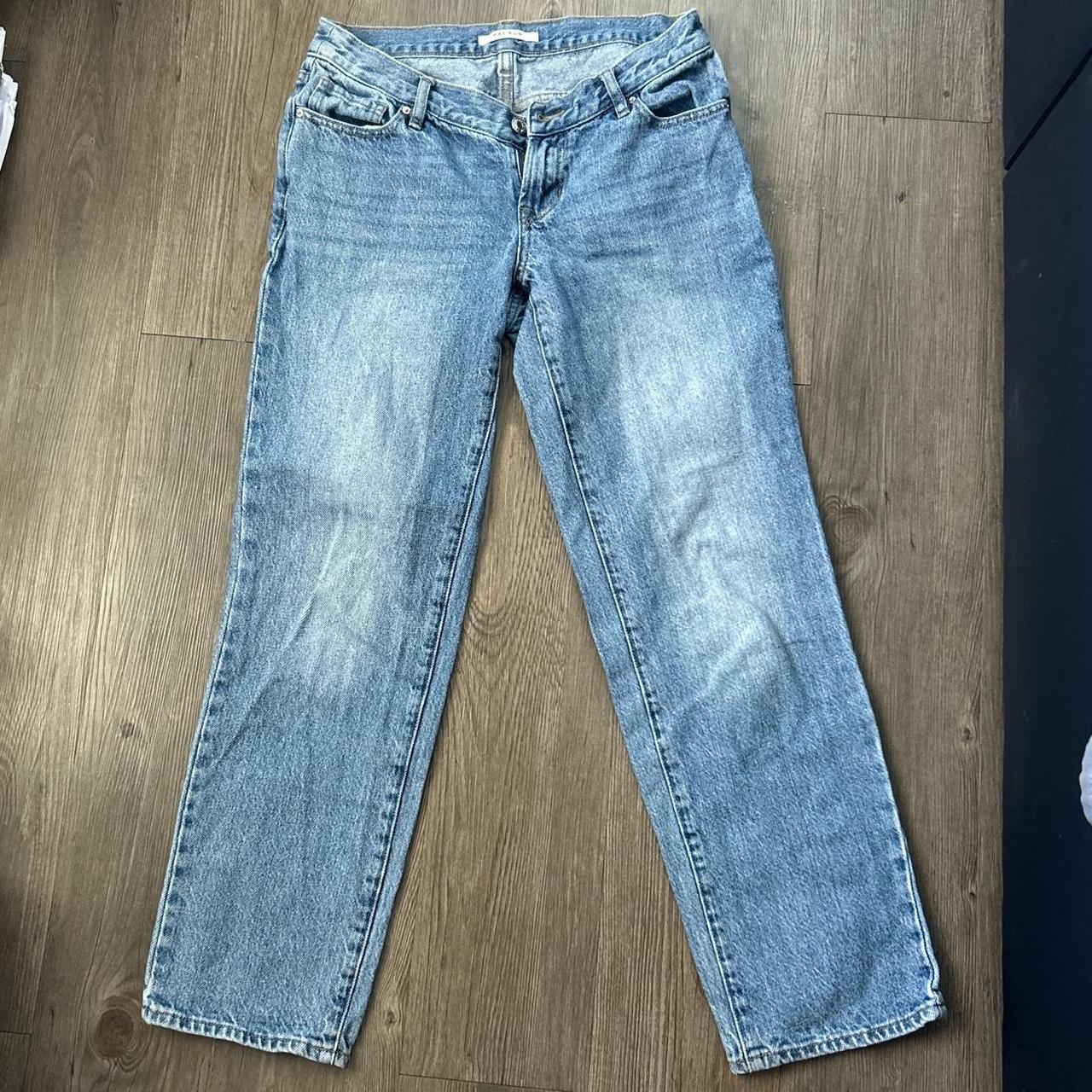 item listed by diyacantstopbuyingclothes1212