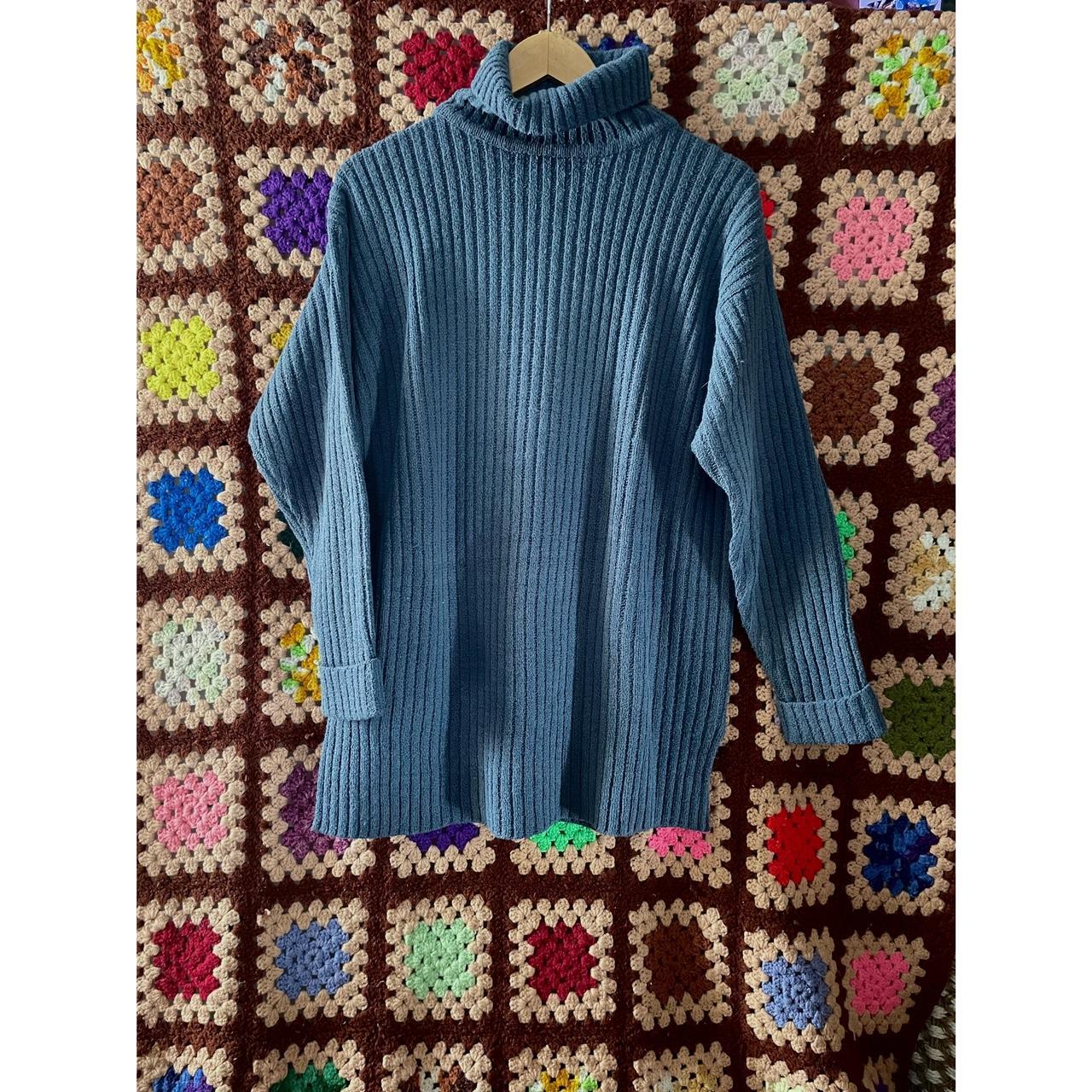 Express Women's Navy Jumper Depop