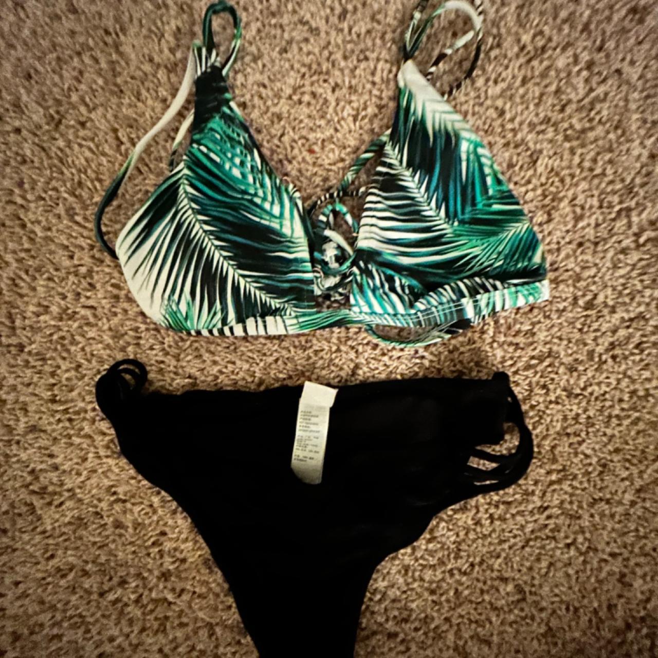 Hollister bikini - Depop