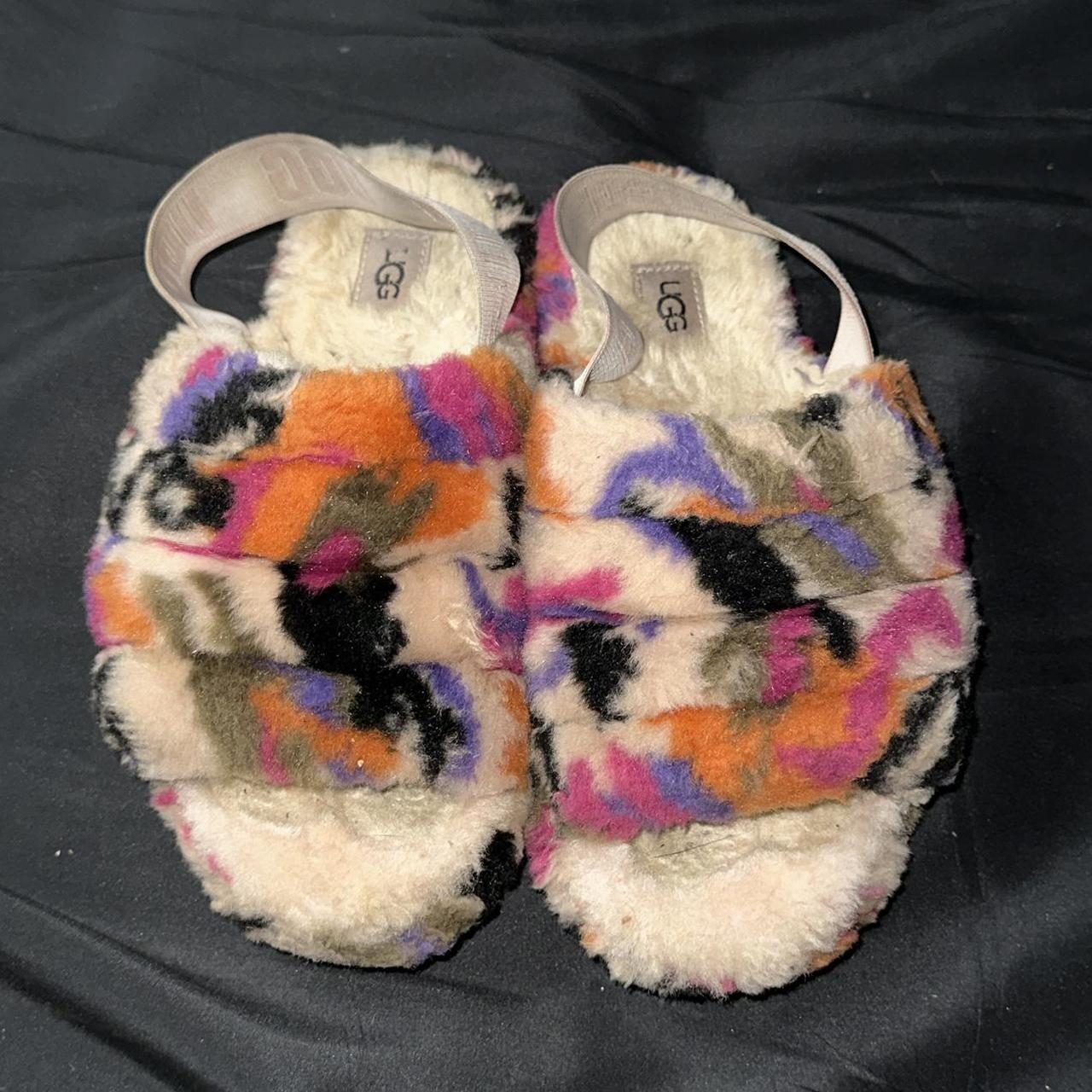 Ugg 2025 graffiti slippers