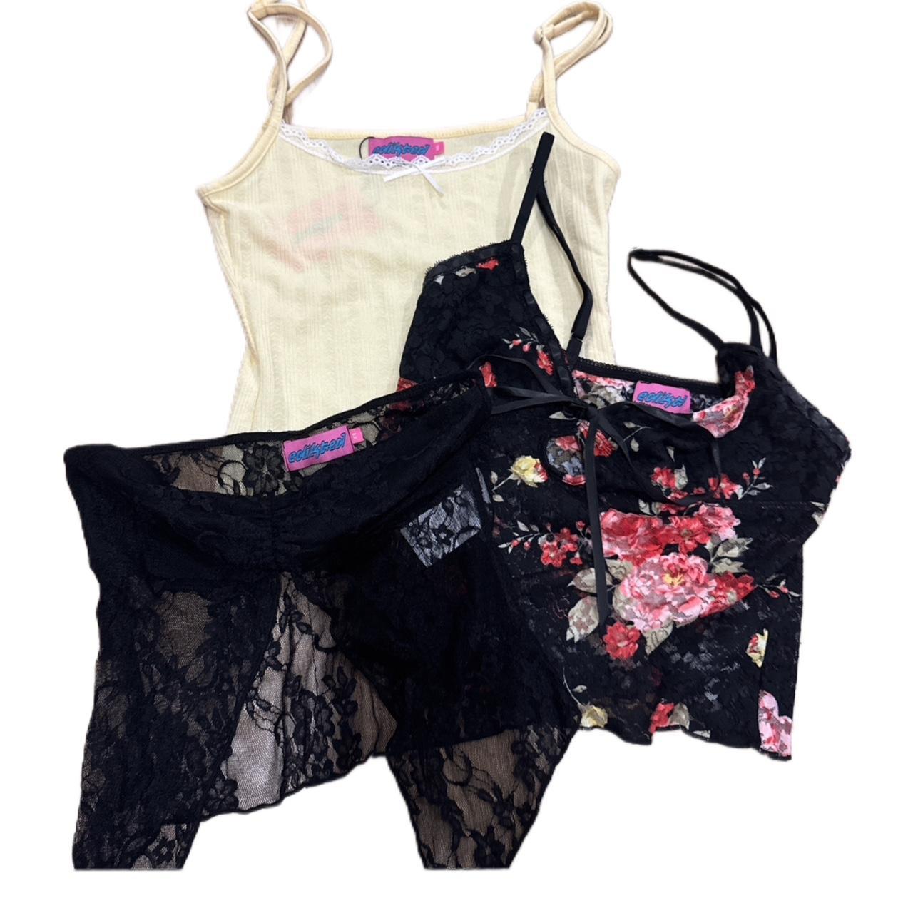 item listed by alisclosetxoxo