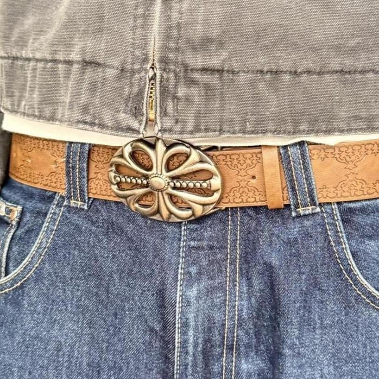 item listed by alisclosetxoxo