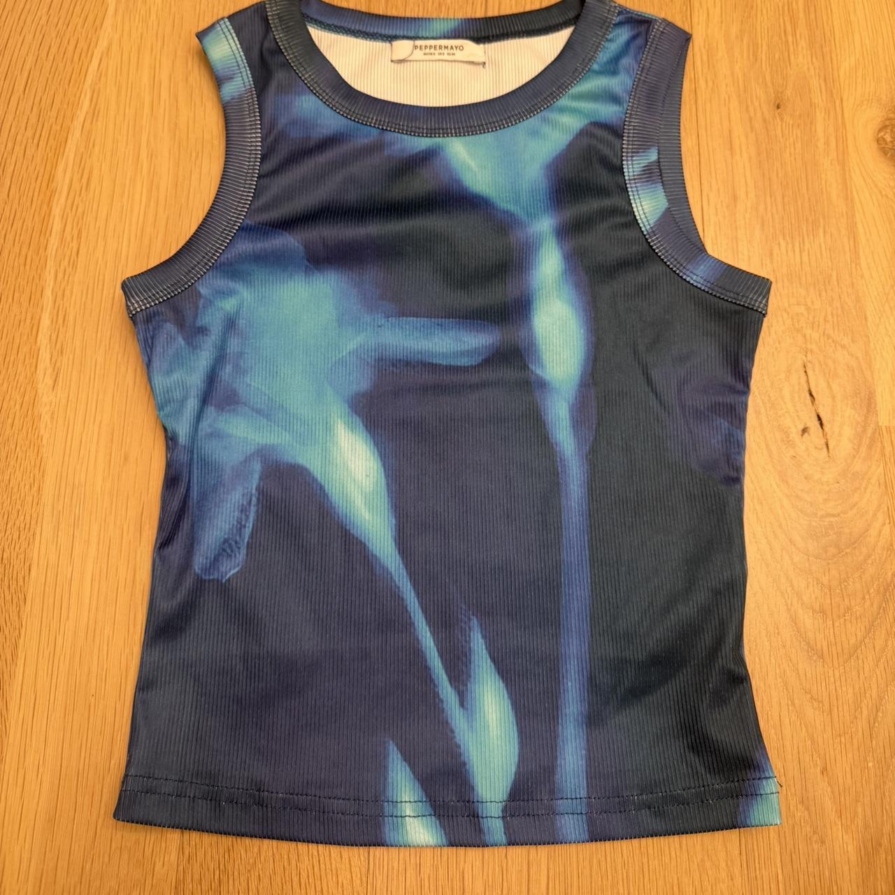 item listed by alisclosetxoxo