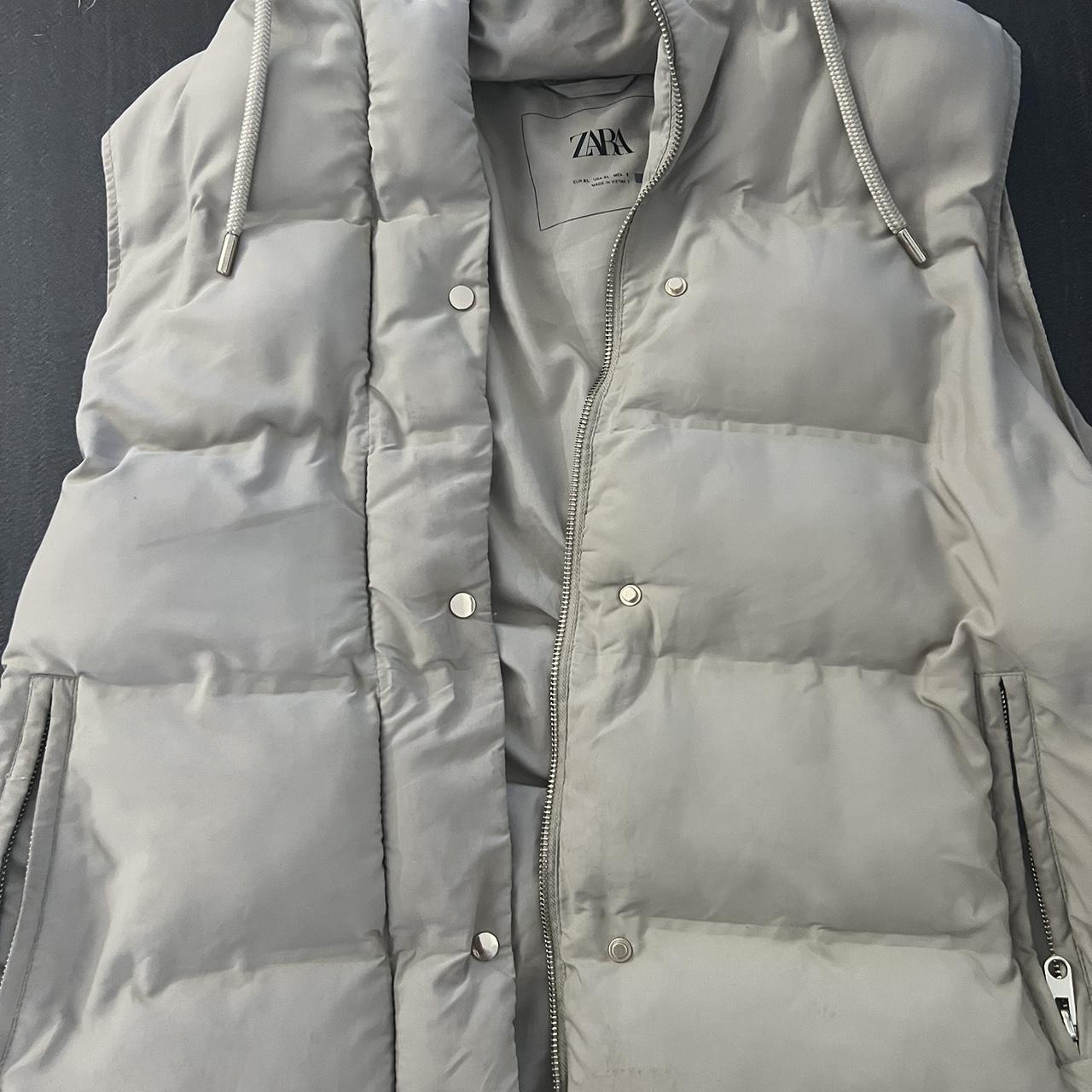 Zara beige gilet Worn few times Depop