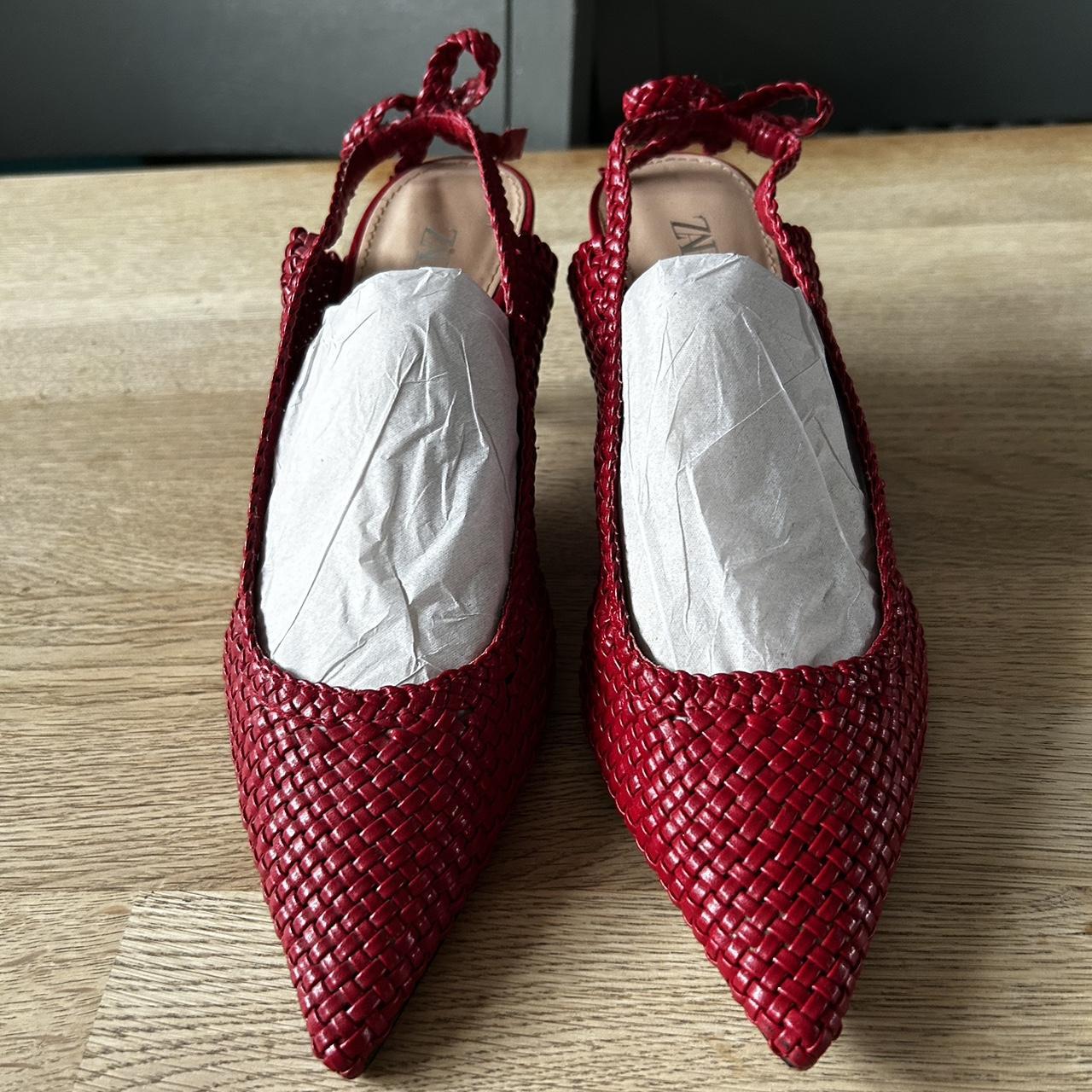 Zara red kitten heel shoes UK6 Depop