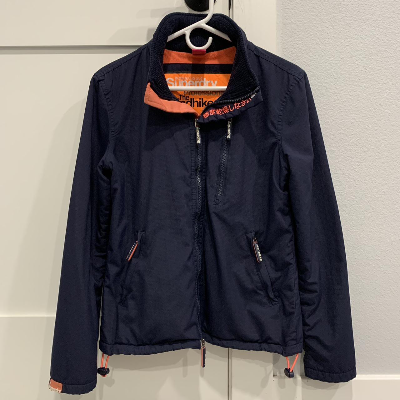 Superdry professional shop the windhiker