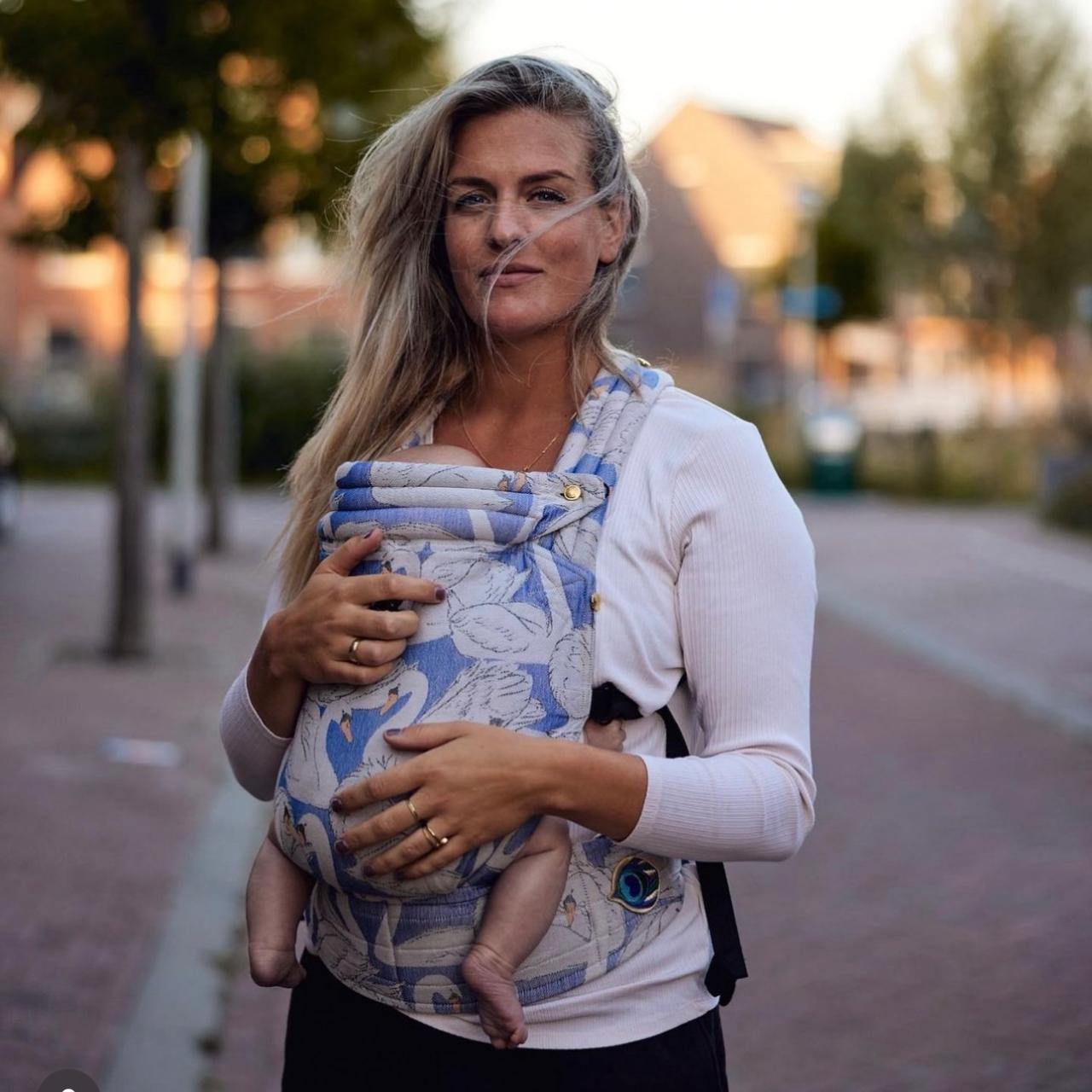 Artipoppe Baby Carriers These are a splurge but... Depop