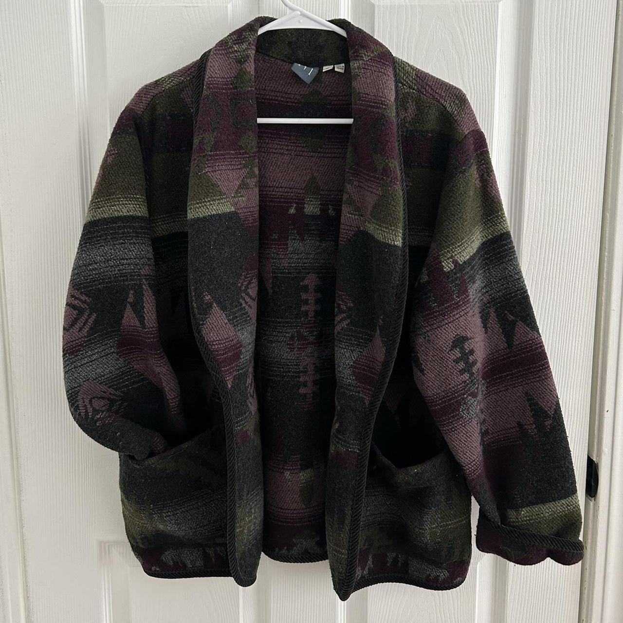 item listed by vikagrbb