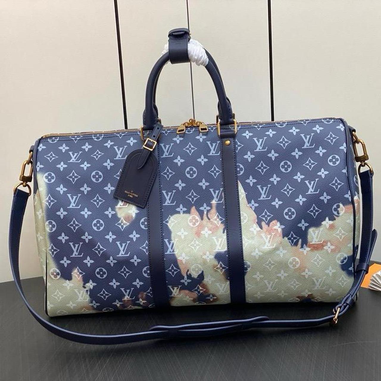 Lv duffel bag Depop