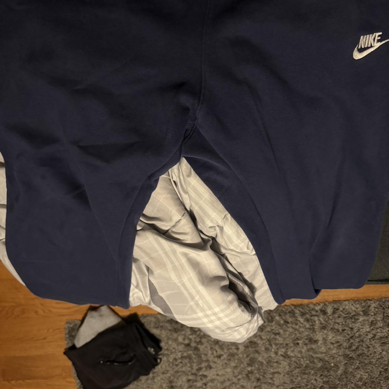item listed by jeffery22_