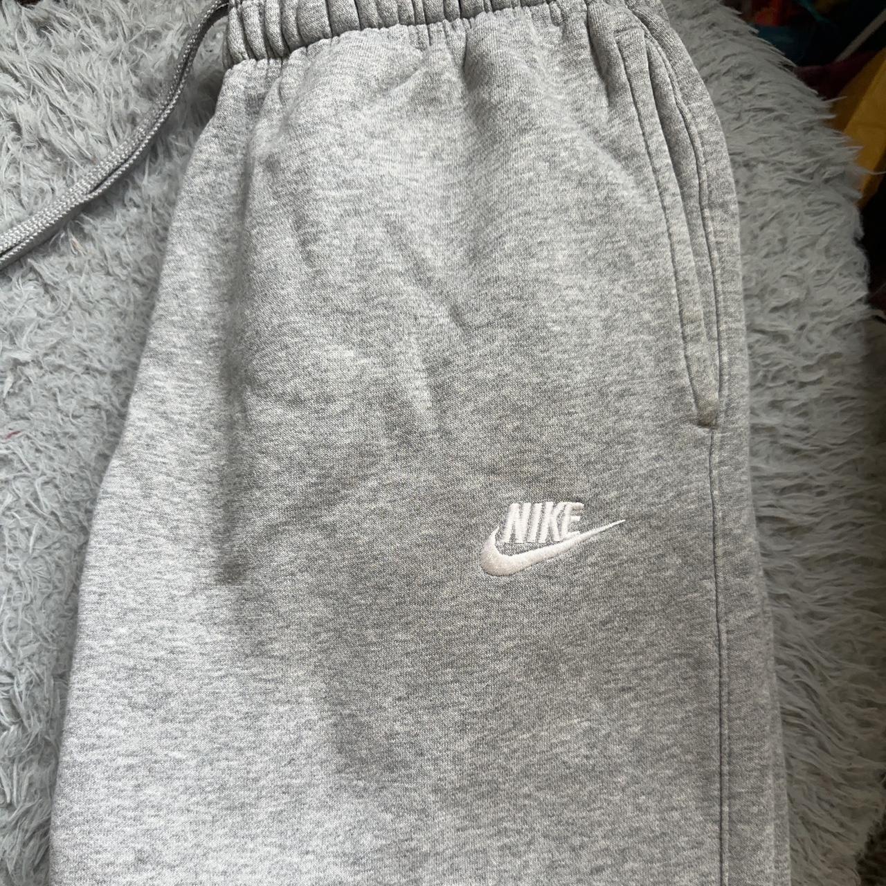mens nike joggers no cuff