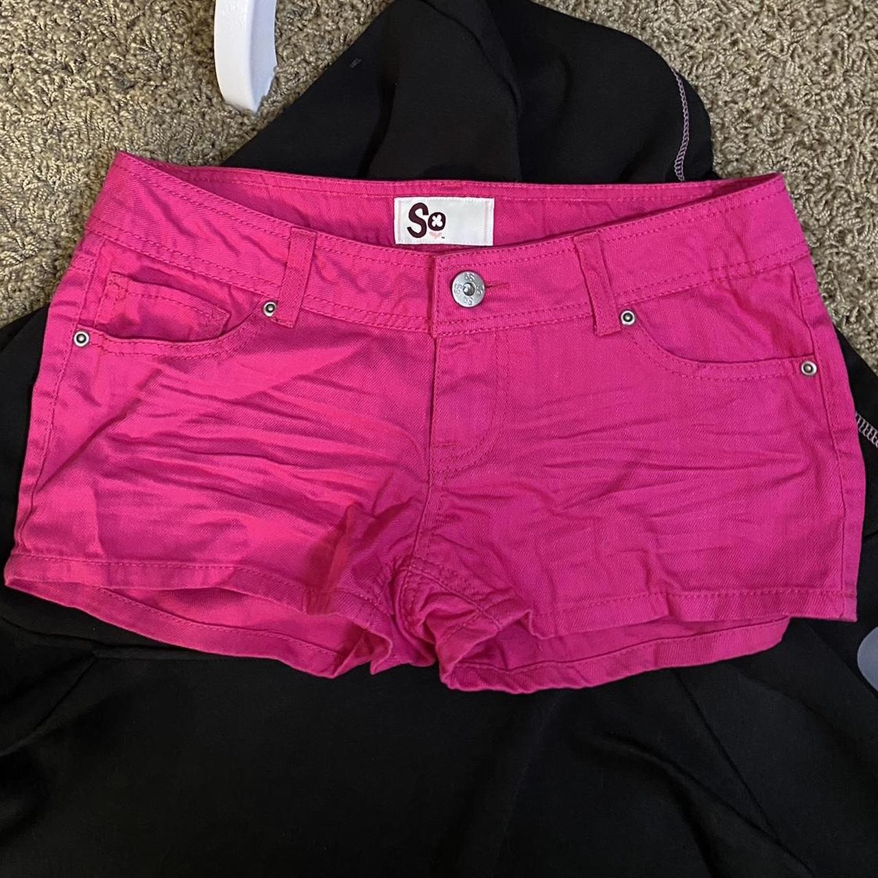 SO fuchsia pink jean shorts msg w questions... - Depop