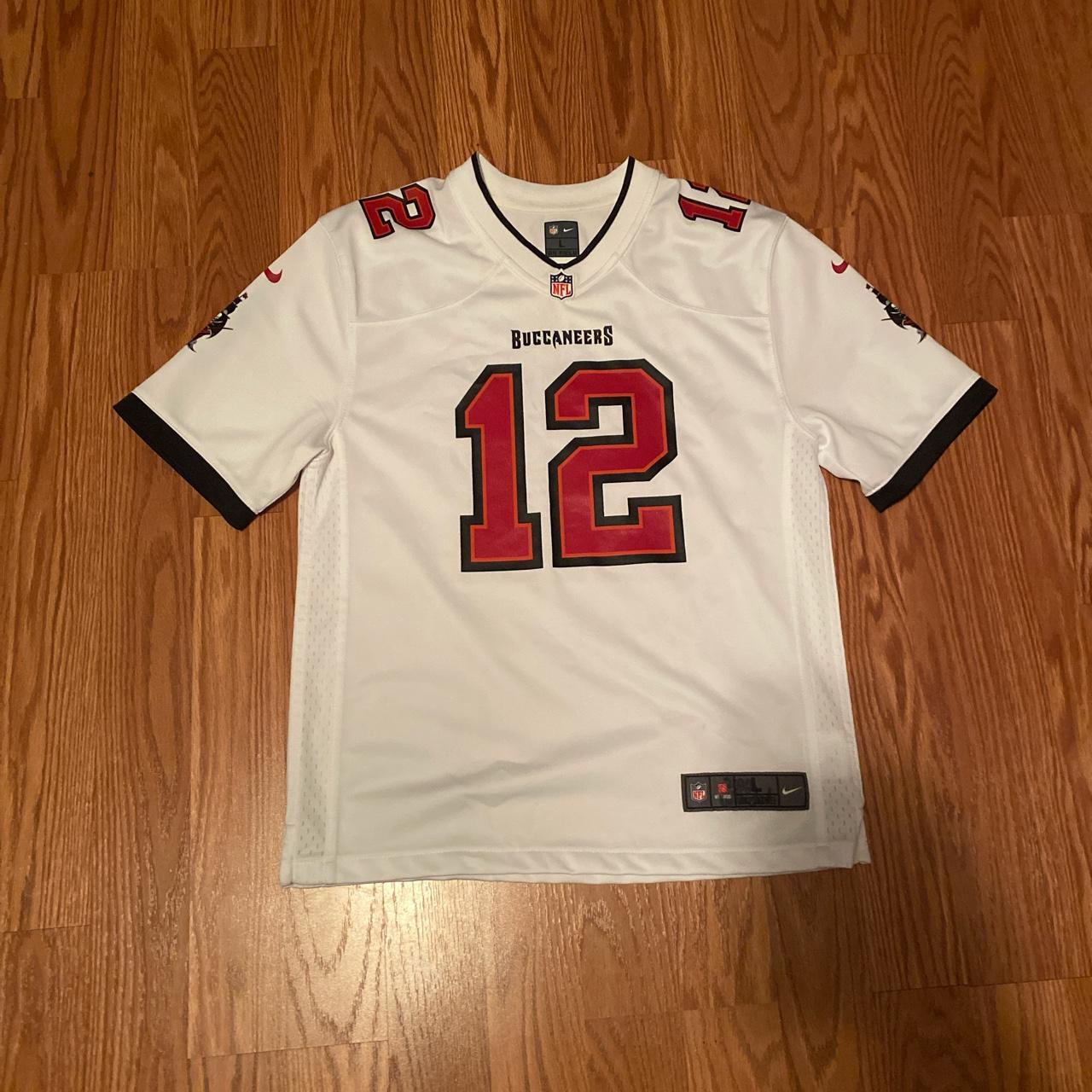 Tom Brady jersey Kids large worn twice - Depop