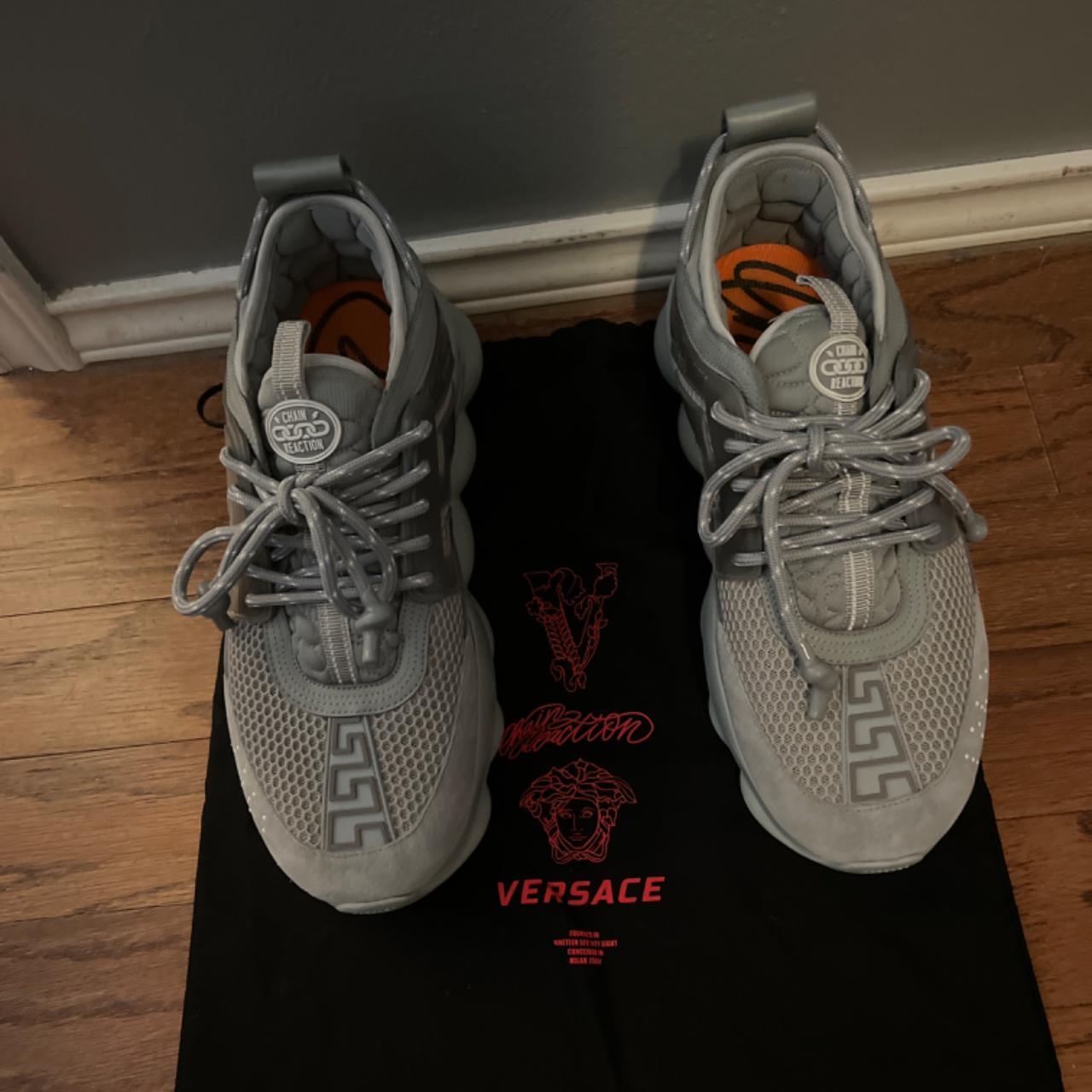 Real vs fake versace clearance chain reaction