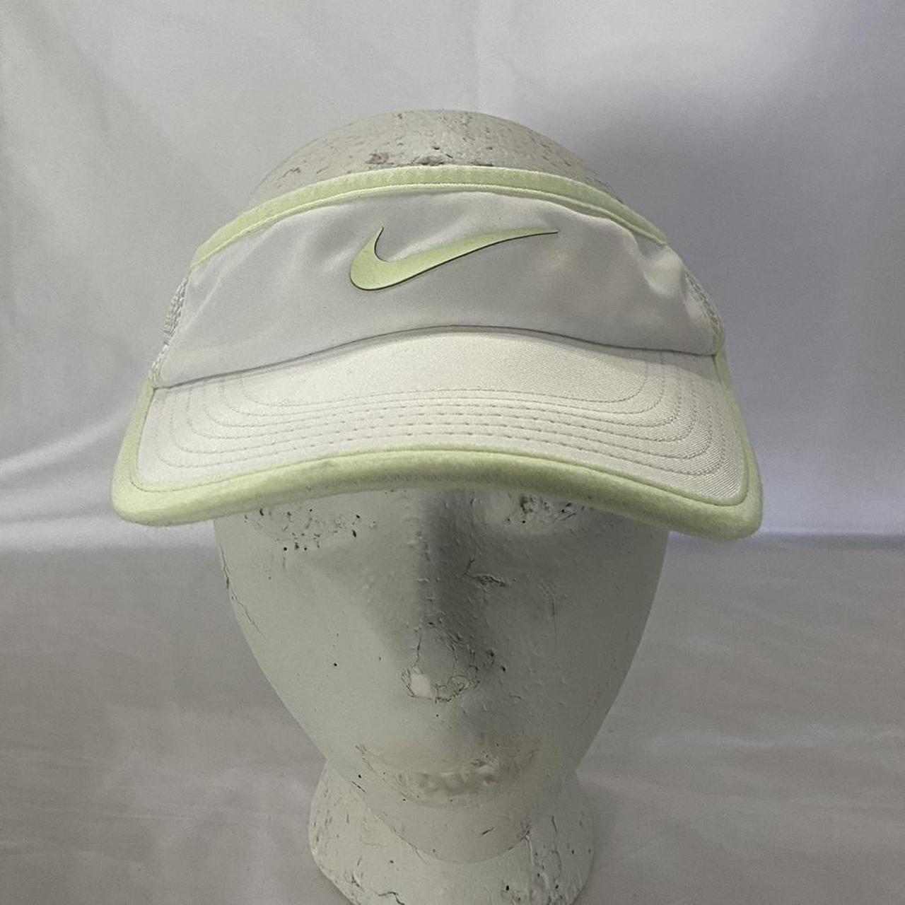 Nike featherlight dri fit visor best sale