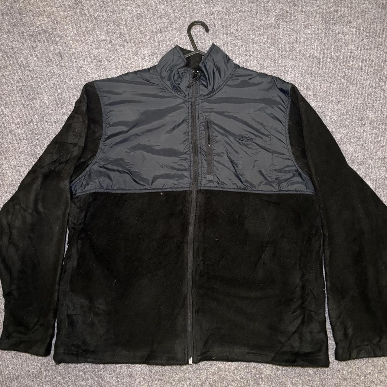 item listed by ukgarmmzz