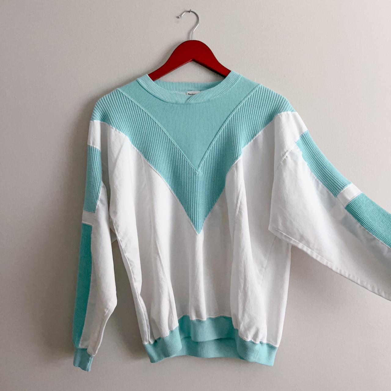 Vintage 90s Bachrach retailer Crewneck Sweater Size M