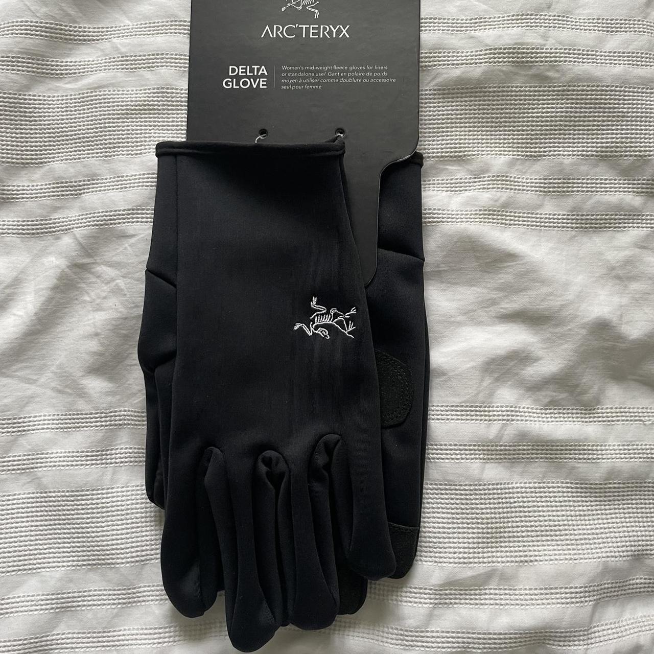 Brand new Arc’teryx unisex gloves Depop