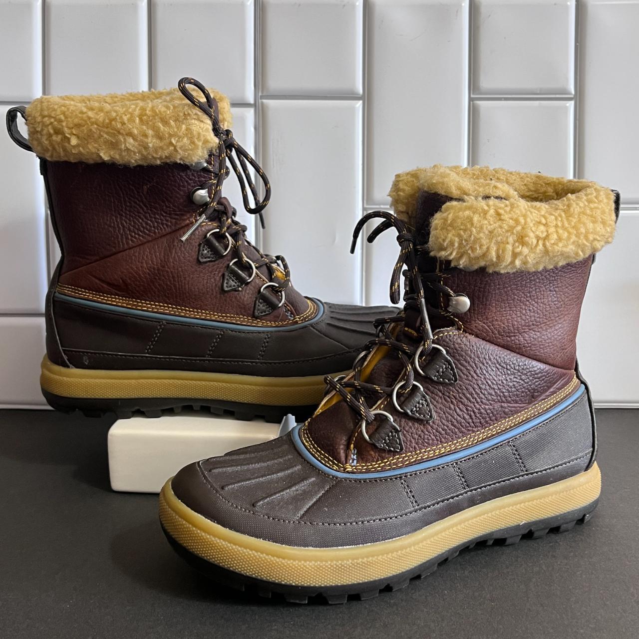 nike woodside boots womens