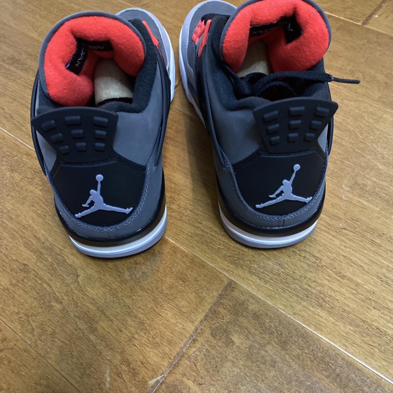 size 10 infrared jordan 4 new never worn - Depop