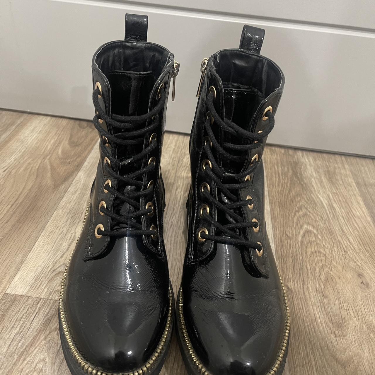 River Island boots in black - Depop