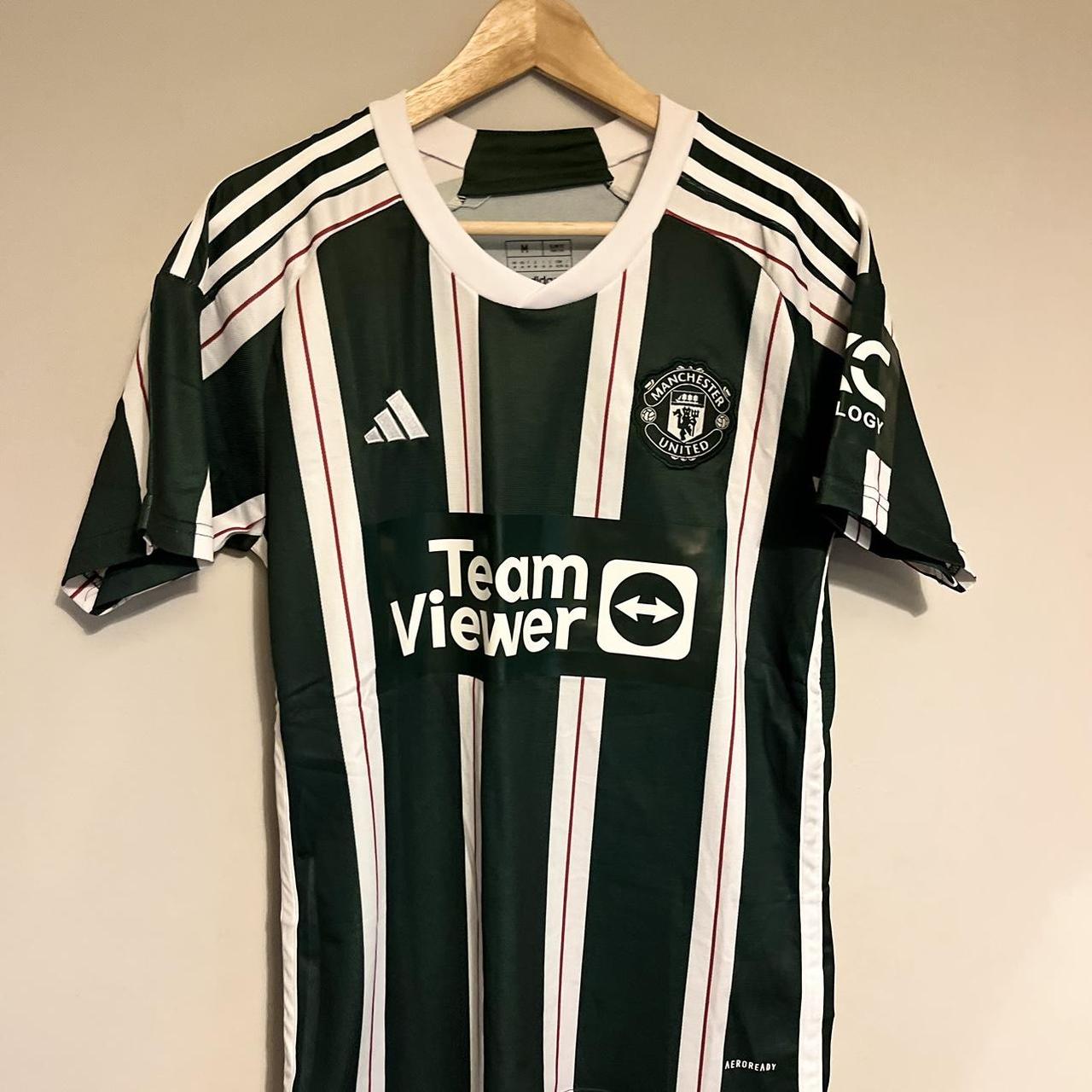 Man utd legacy green hot sale kit